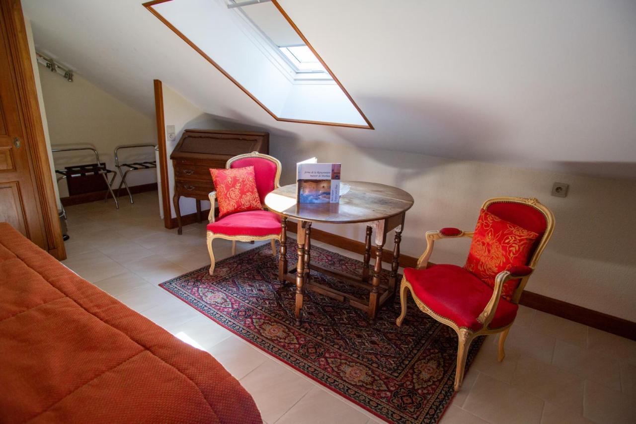 Hotel Le Manoir De Mathan Crepon A La Campagne 5 Mn D'Arromanches Et 10 Mn De Bayeux 외부 사진