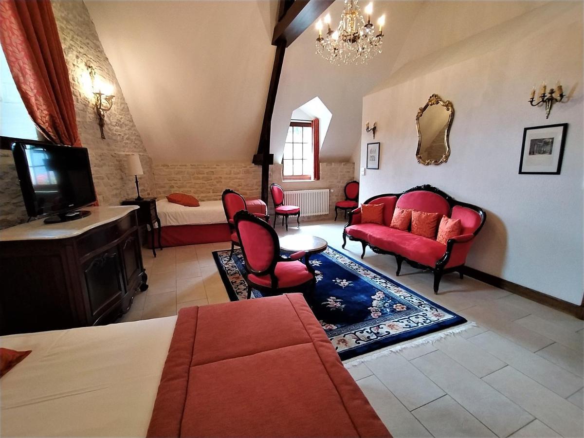Hotel Le Manoir De Mathan Crepon A La Campagne 5 Mn D'Arromanches Et 10 Mn De Bayeux 외부 사진