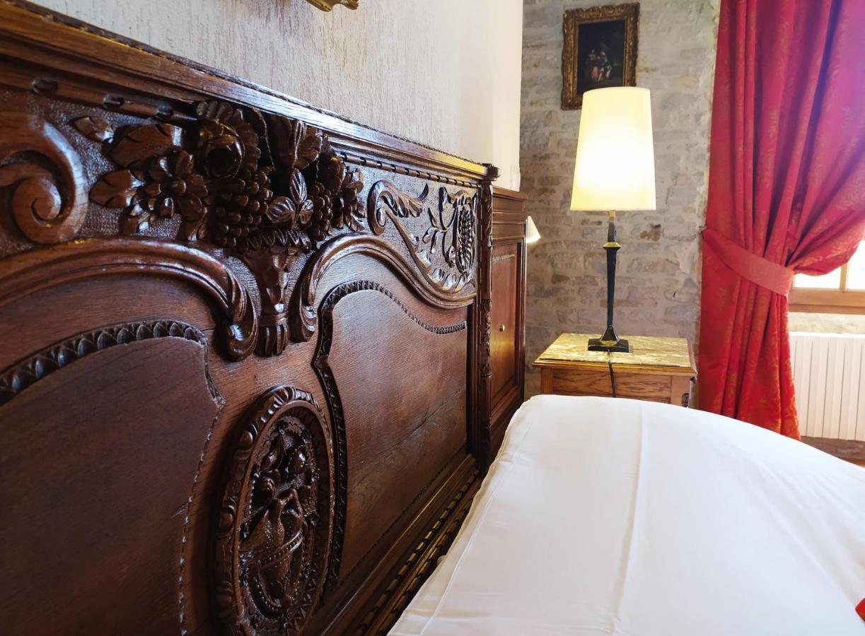 Hotel Le Manoir De Mathan Crepon A La Campagne 5 Mn D'Arromanches Et 10 Mn De Bayeux 외부 사진