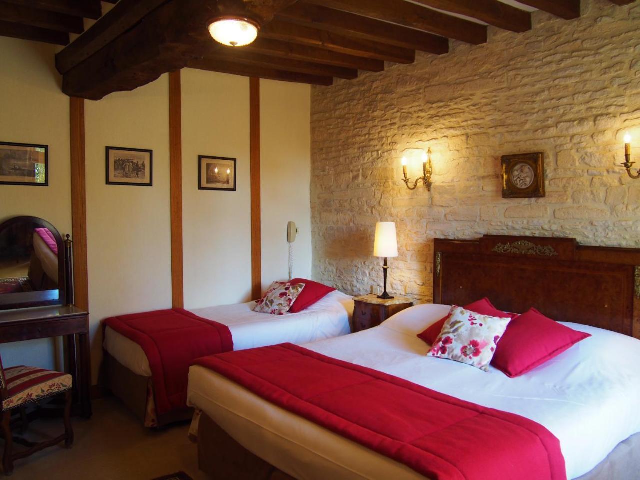 Hotel Le Manoir De Mathan Crepon A La Campagne 5 Mn D'Arromanches Et 10 Mn De Bayeux 외부 사진